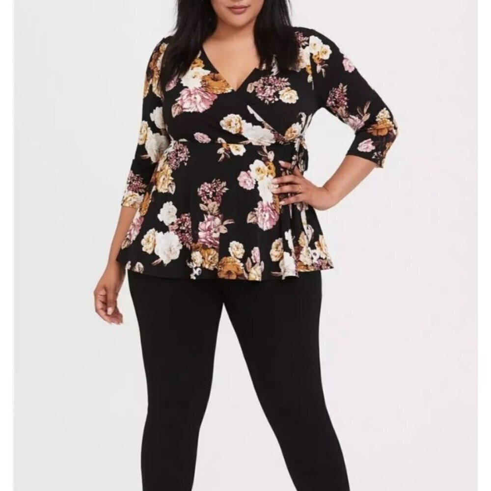 Torrid sz 4 blouse top black floral studio knit wrap peplum hem